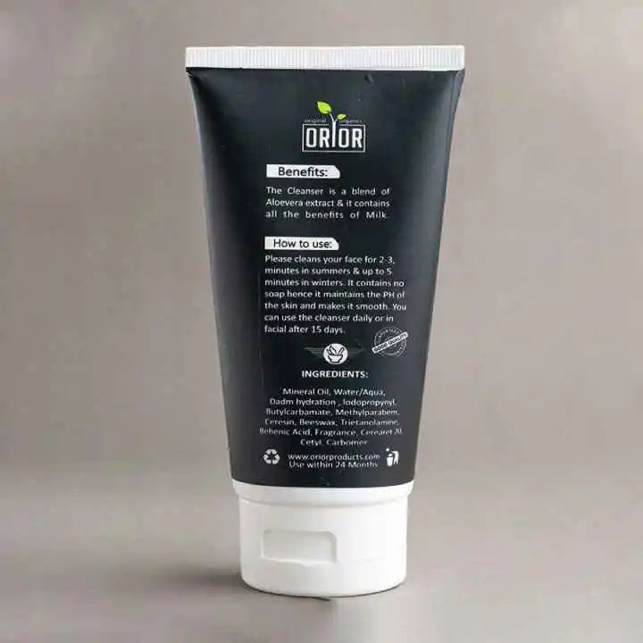 Face Cleanser for dry skin bottle with black label showing product usage instruction and its benefits