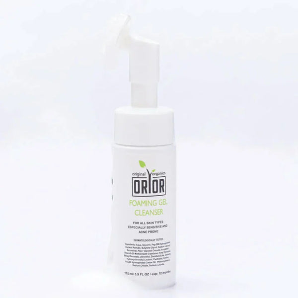 Foaming gel face cleanser for oily skin bottle is displayed again a white background